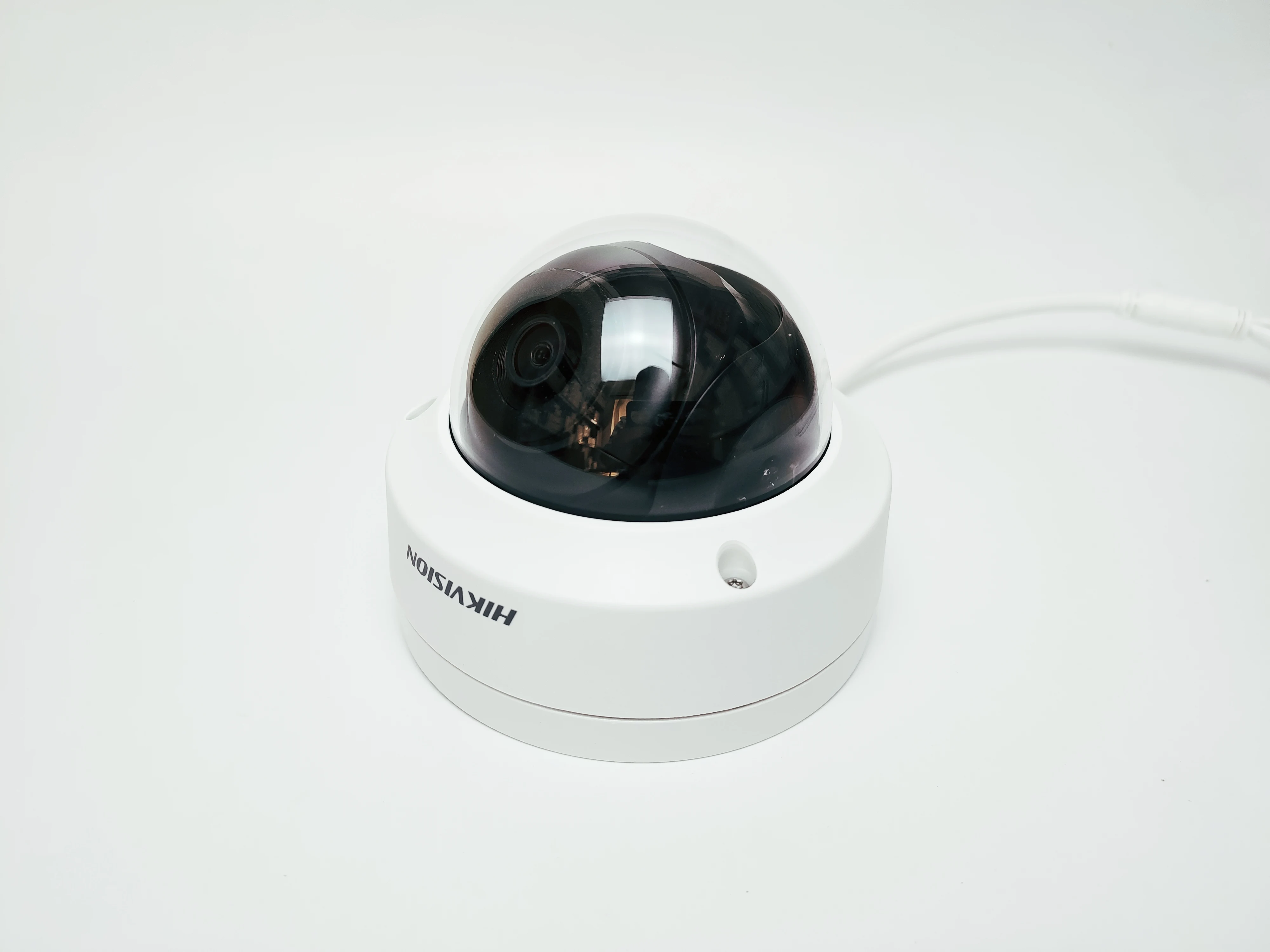Caméra de surveillance dôme intérieur/extérieu filaire POE IP67 Hikvision 2MP – Image 3