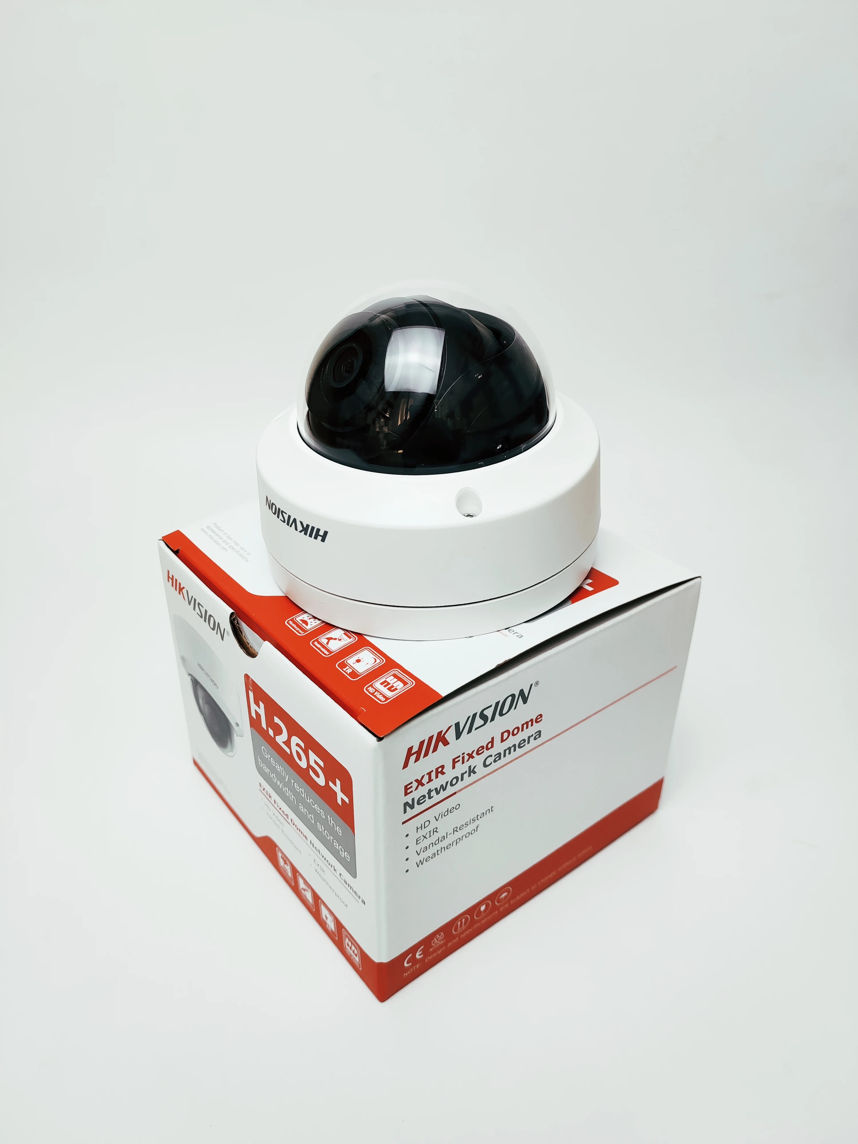 Caméra de surveillance dôme intérieur/extérieu filaire POE IP67 Hikvision 2MP – Image 5